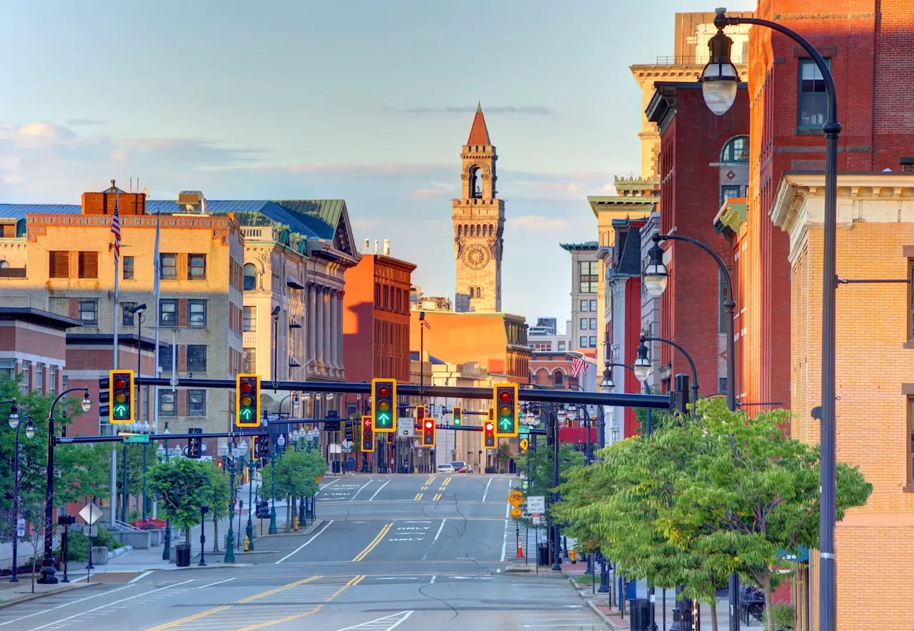 Worcester, MA